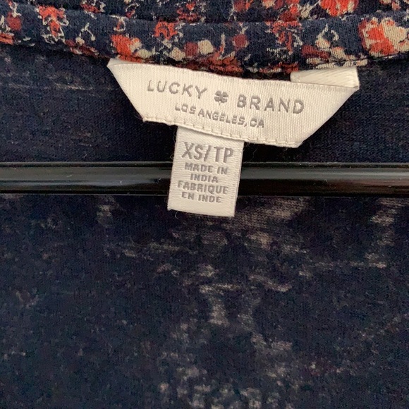NWT Lucky Brand short sleeve blouse - Picture 4 of 4